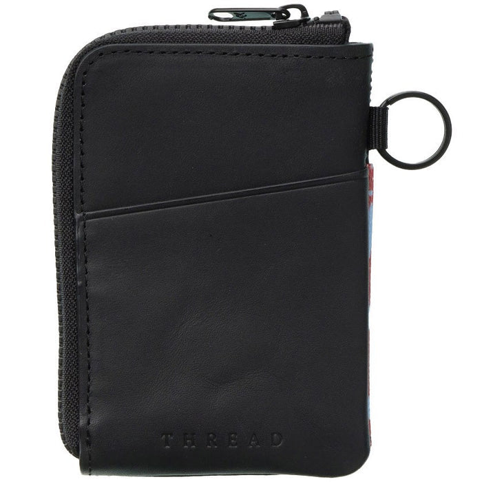 Thread brand zipper wallet in Lyra.