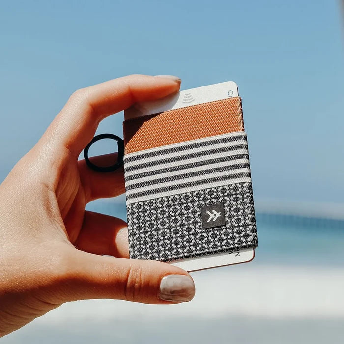 THREAD - Sanders Elastic Wallet