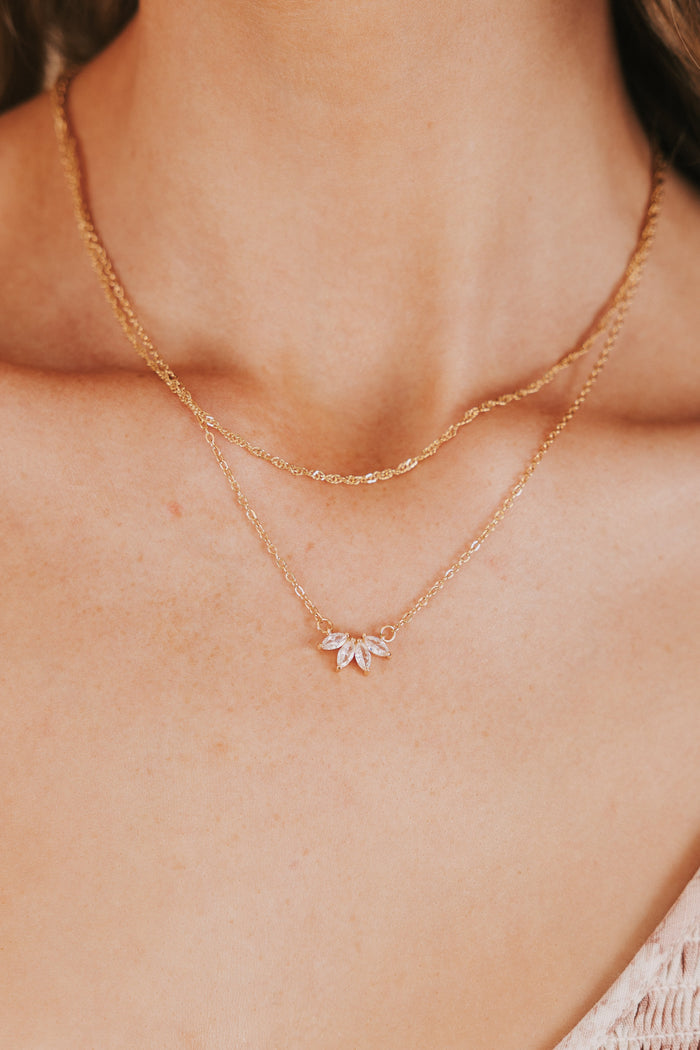 double layer clover dainty necklace model 2