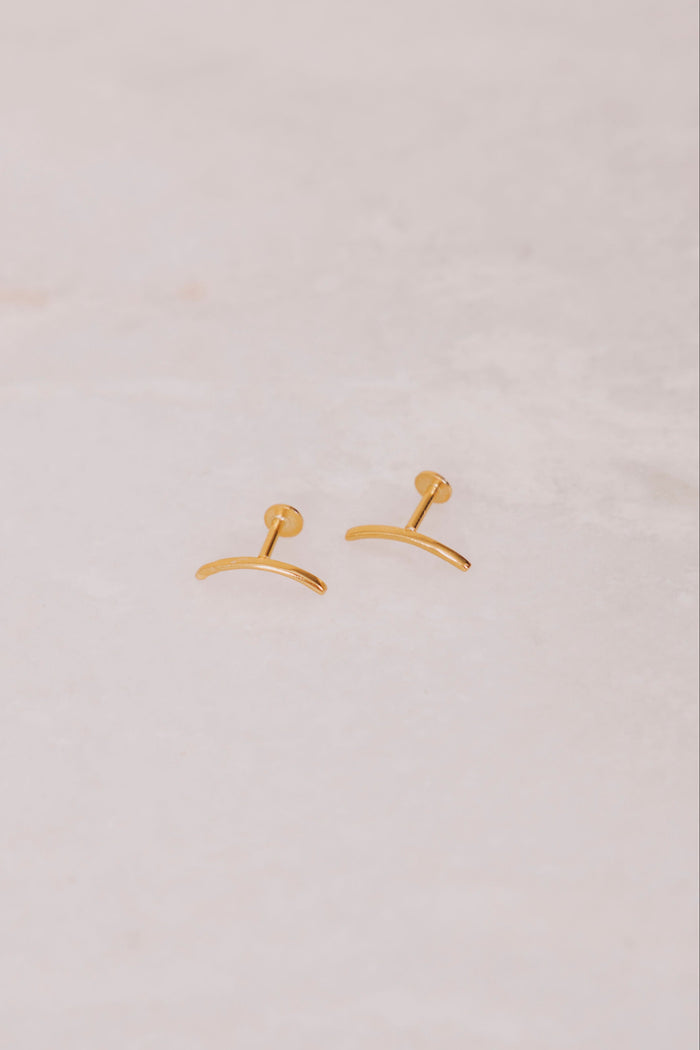 925 sterling silver gold line screw back earrings