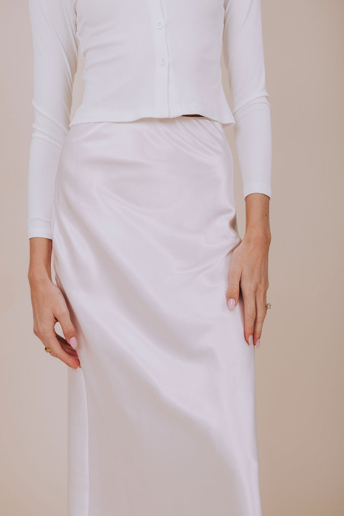 pale pink silk skirt close up